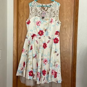 Off-white Floral Midi Ballgown